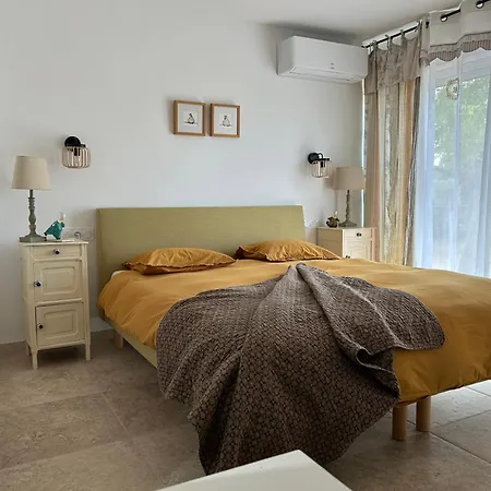 Bed & Breakfast Au Ciel Etoile Castillon-du-Gard